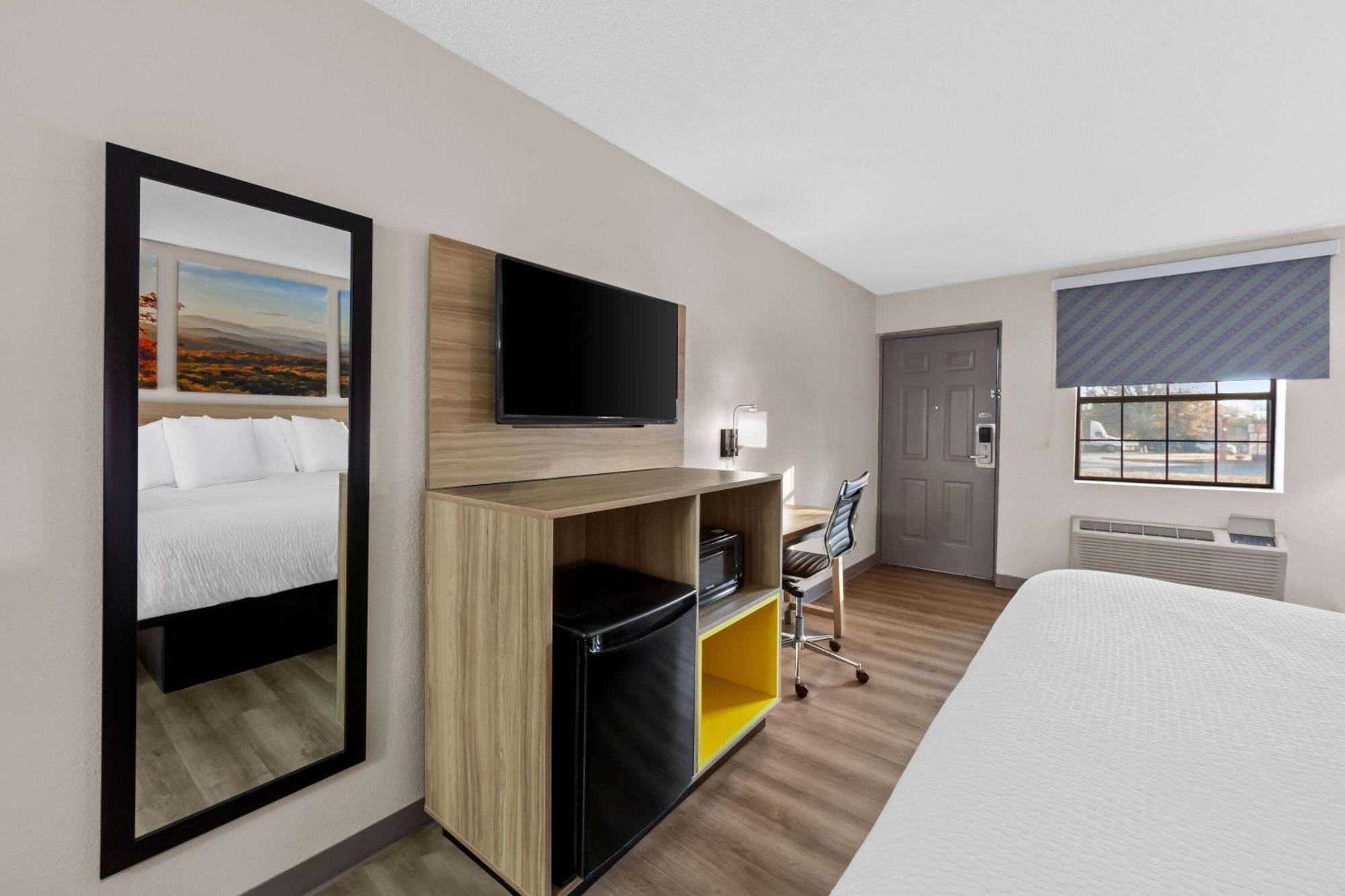 Days Inn By Wyndham Brownsville Extérieur photo