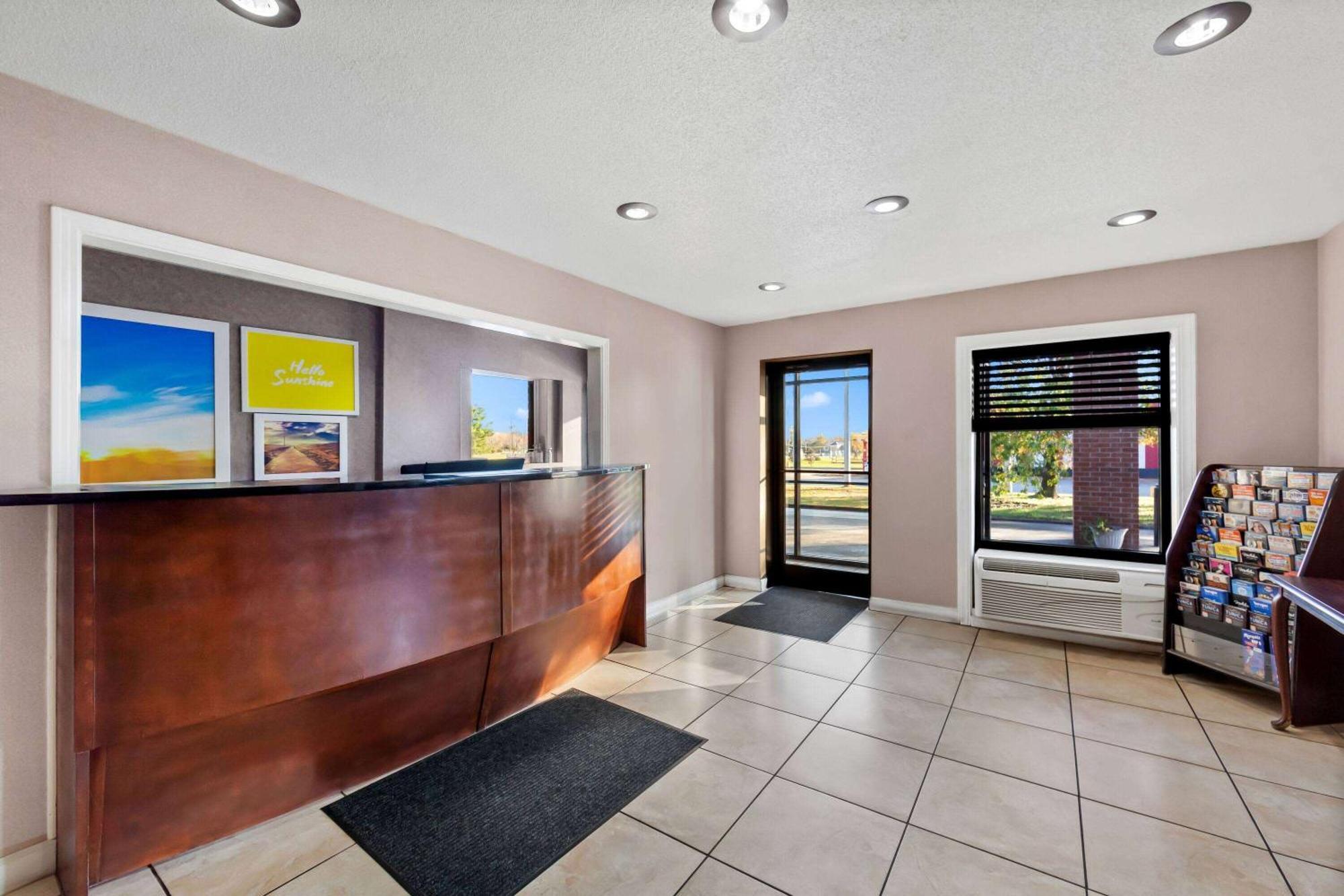 Days Inn By Wyndham Brownsville Extérieur photo